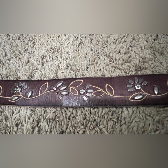 FOSSIL Belt Leather Floral Metal Embellished Embroidered Boho Women’s Size MED - Picture 8 of 9